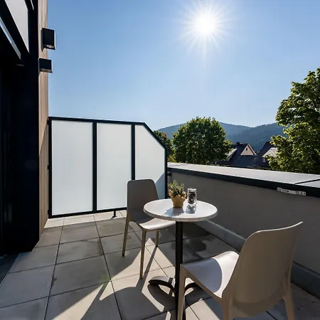 Coucou & Kuckucks-stube فندق 4*