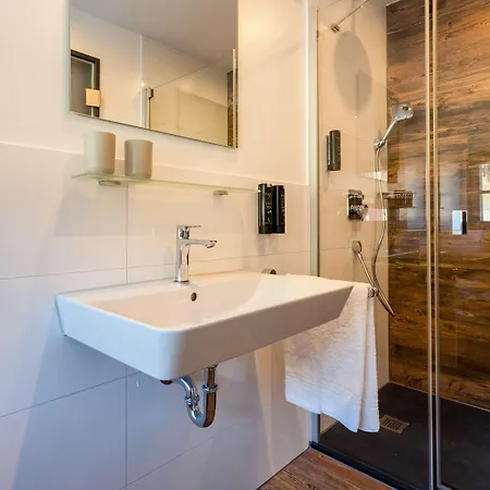 Coucou & Kuckucks-stube 4* تيتيسي نيوستادت