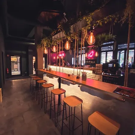 Hotel Coucou & Kuckucks-stube