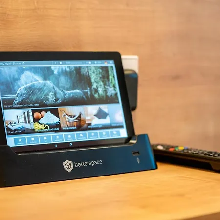 فندق Coucou & Kuckucks-stube تيتيسي نيوستادت