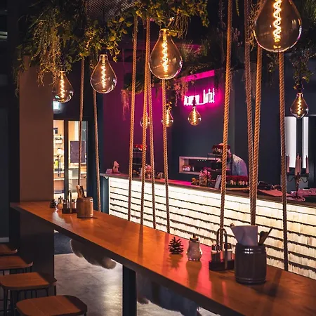 酒店 Coucou & Kuckucks-stube