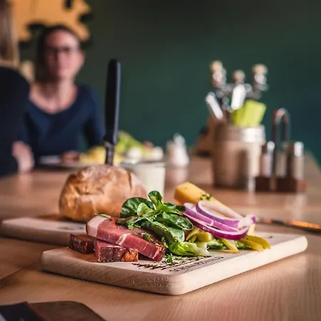 Coucou & Kuckucks-stube فندق