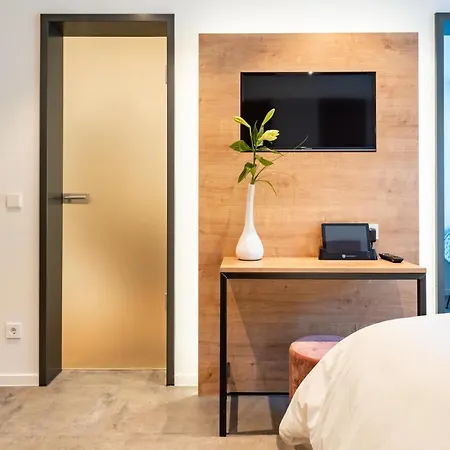 Coucou & Kuckucks-stube 4* تيتيسي نيوستادت