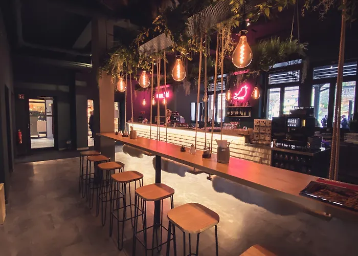 Coucou & Kuckucks-stube ホテル ティティゼー・ノイシュタット