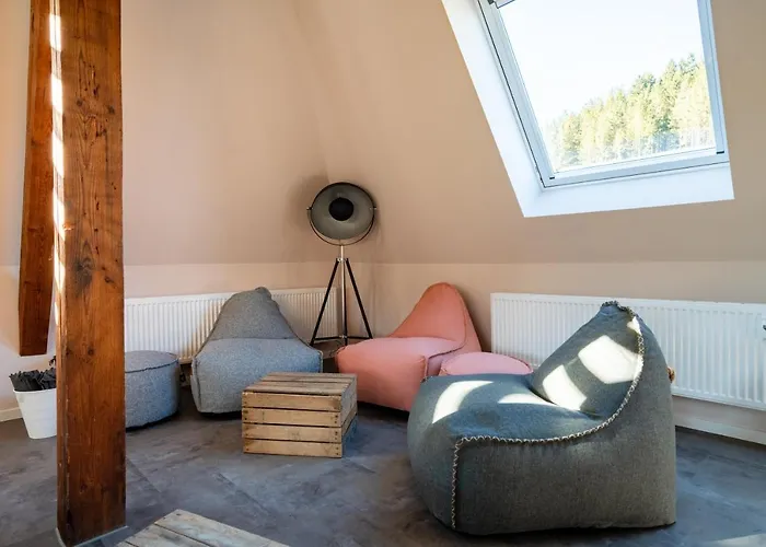 Coucou & Kuckucks-stube מלון טיטיזי-נוישטאדט