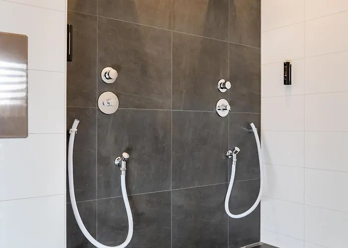 Coucou & Kuckucks-stube 4*