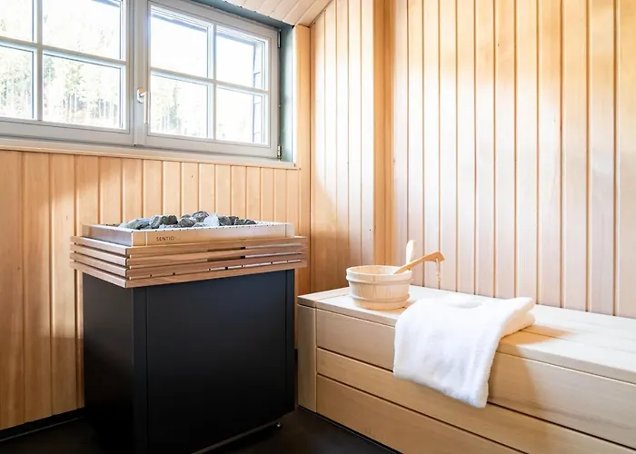 Coucou & Kuckucks-stube טיטיזי-נוישטאדט