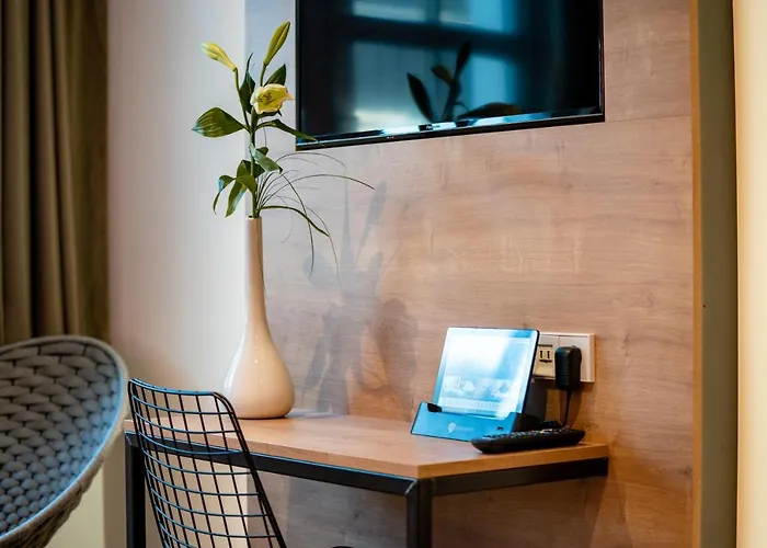 Coucou & Kuckucks-stube מלון 4*