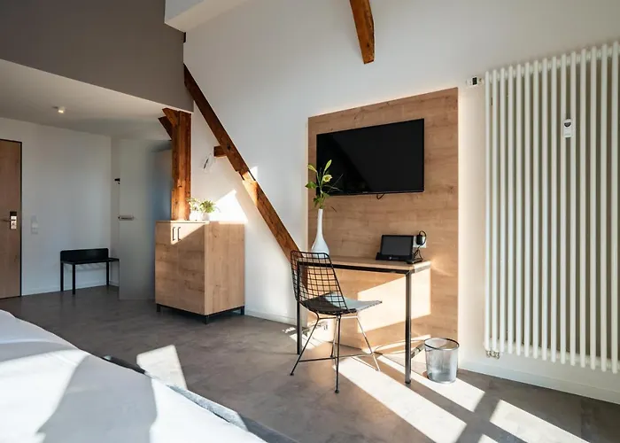 Coucou & Kuckucks-stube 4* טיטיזי-נוישטאדט