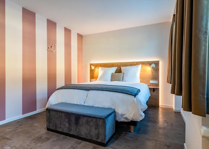 Coucou & Kuckucks-stube ティティゼー・ノイシュタット