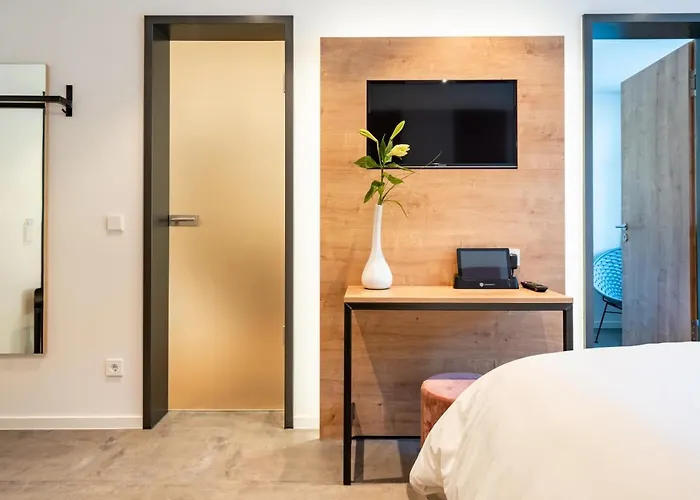 Coucou & Kuckucks-stube 4* טיטיזי-נוישטאדט